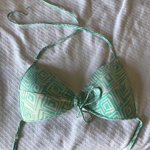 Cute triangle bikini top!